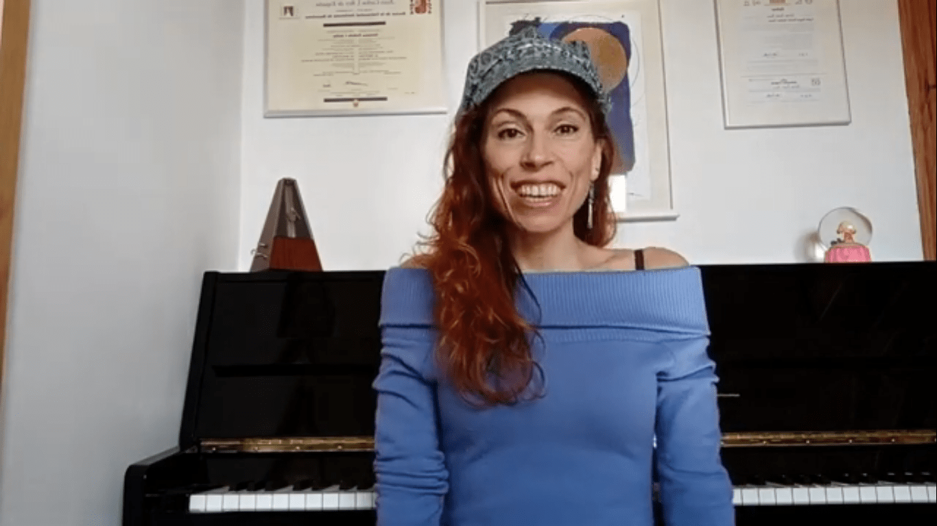 Gemma Pedros Opal vocal coach cantar con el diafragma tecnica vocal completa
